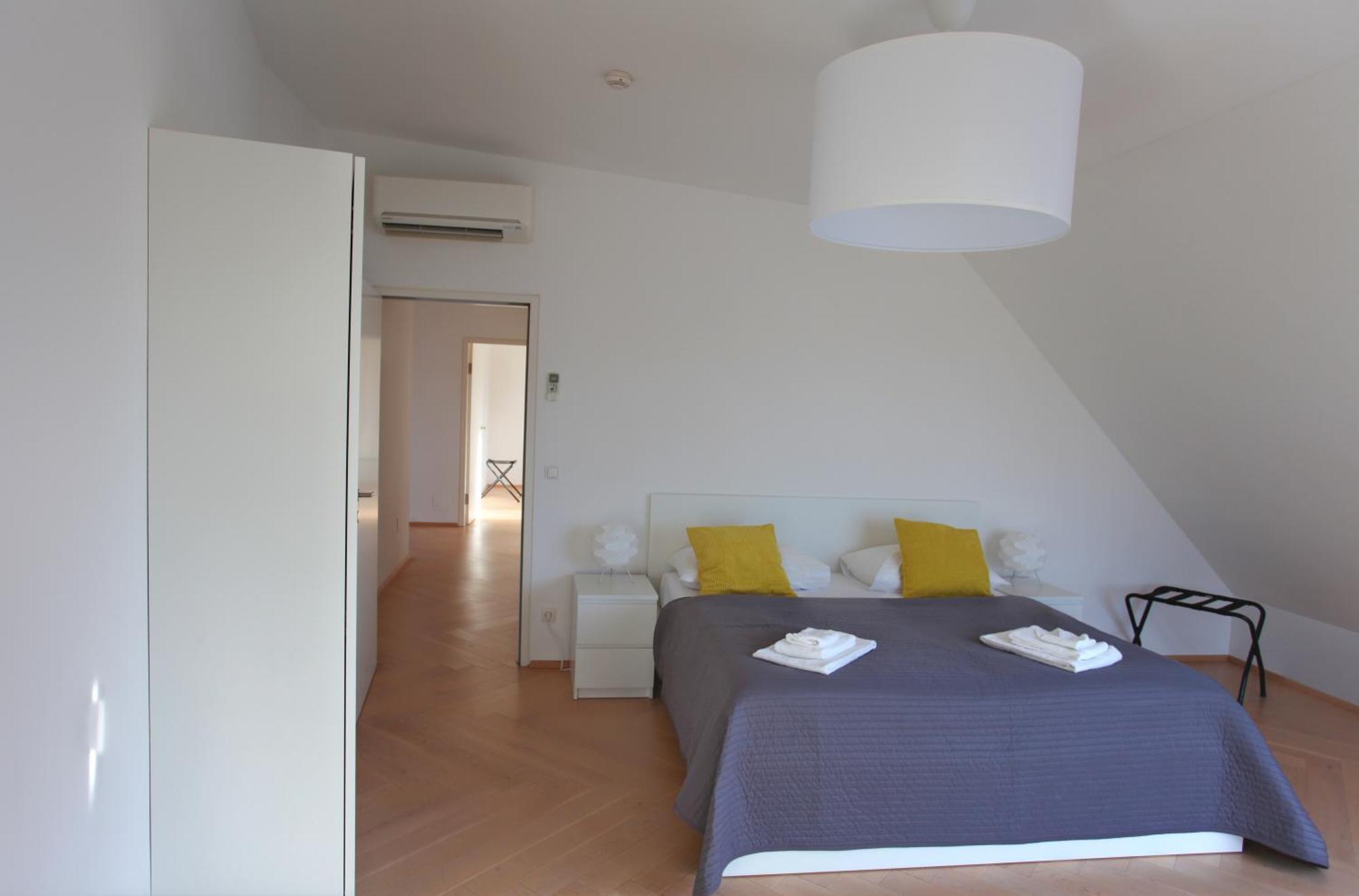 Gasser Apartments - Apartments Karlskirche Viena Exterior foto